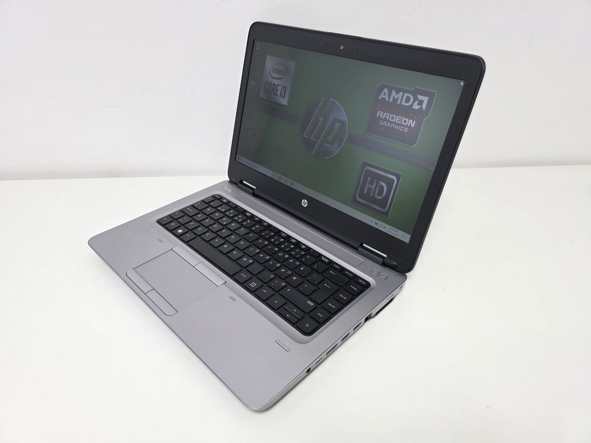 Laptop HP metalic i3-6100U 14 FullHD  SSD  .Garantie 1 an