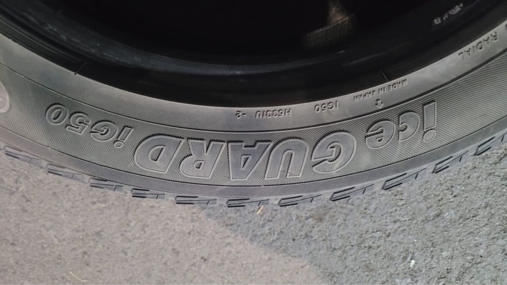 Продам Зимние шины липучки