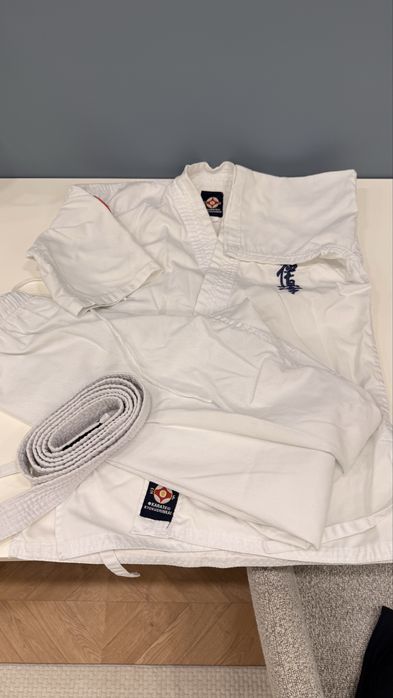 Продам кимоно, размер 130