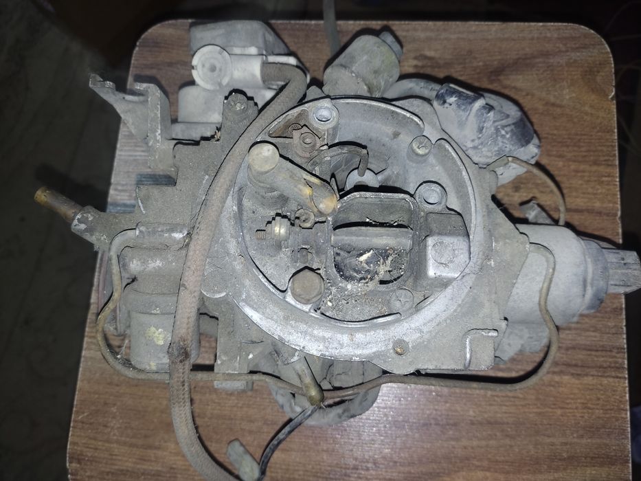 Продам карбюратор на гольф 2 1.6