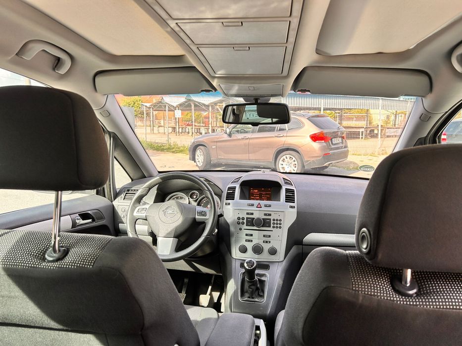 Opel Zafira 7locuri 1.8 benzina 2012 euro 5