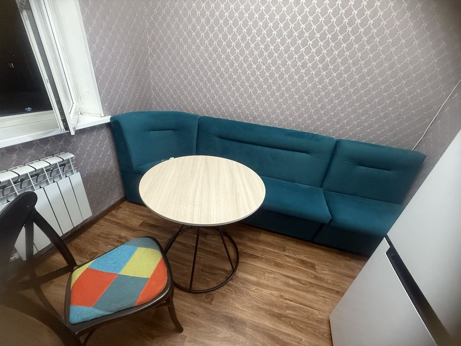 Кухонный уголок новый