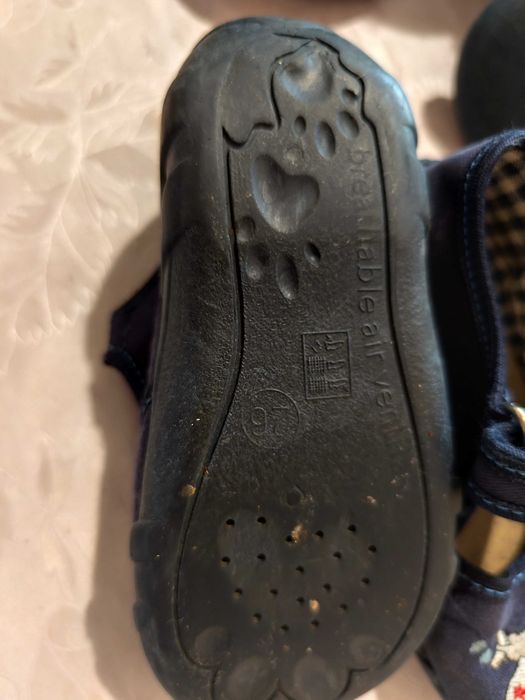 Детски пантофки различни размери