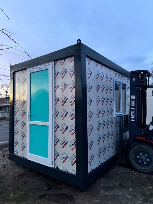 Vand container la comanda