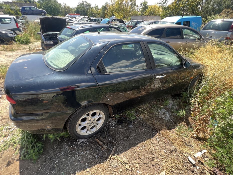Alfa Romeo 156 НА ЧАСТИ