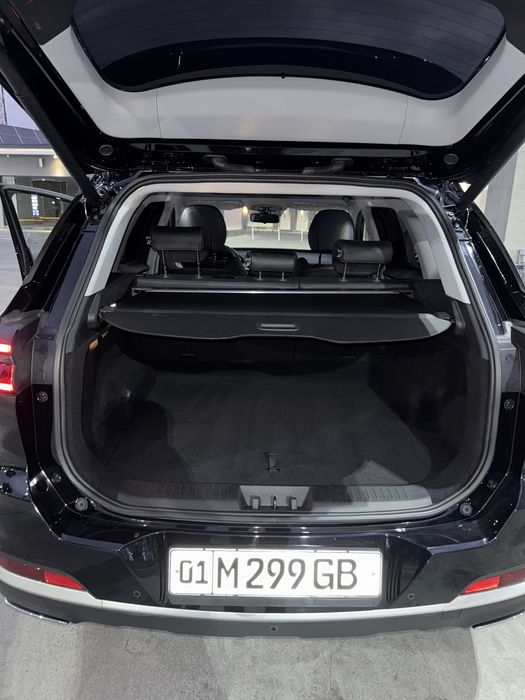Chery 7pro sotiladi rangi qora kraskasi tozza salondan bir xaydalgan
