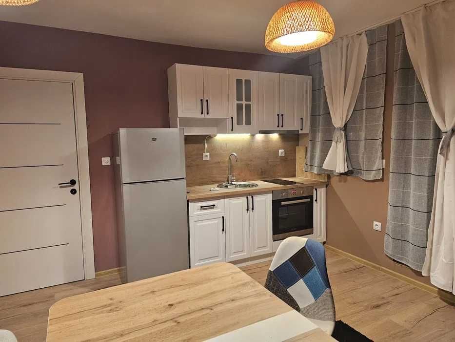 Дава се под наем Двустаен апартамент в София, Карпузица - 75 кв.м за 448.8 € - Снимка #3