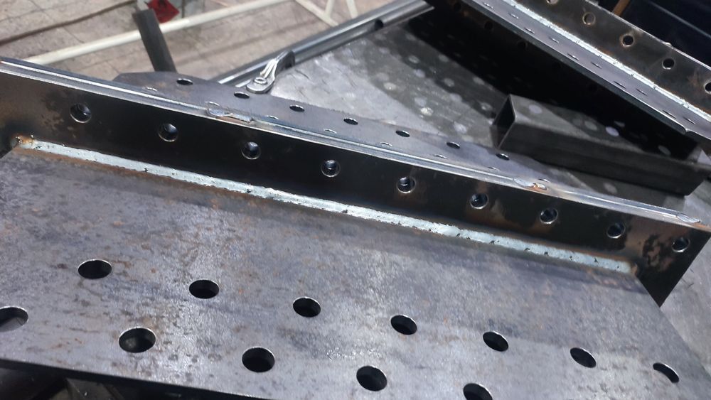 Сварщик с европейскими опыт работы на полуавтомате mig-mag (кемпи)