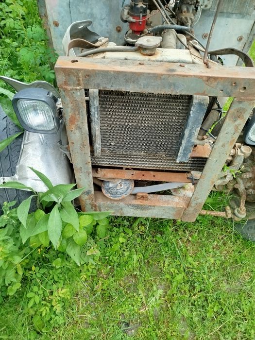 Vând mașina pentru stână