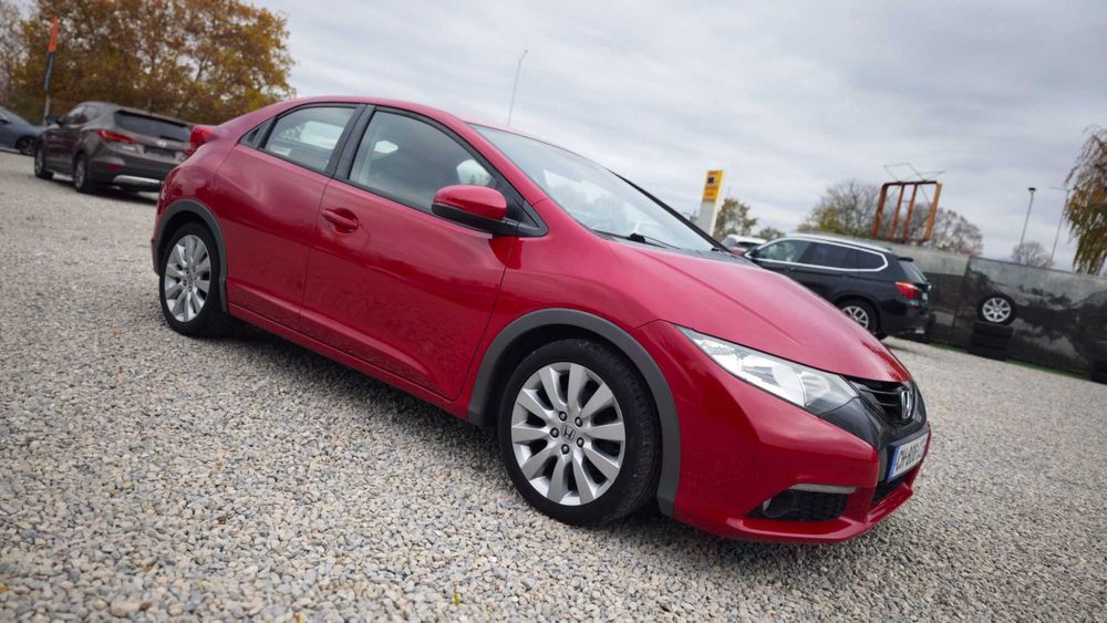 NAV/DVD/KAM/ШАМПИОН 05-2010г/Двигател на Годината Civic