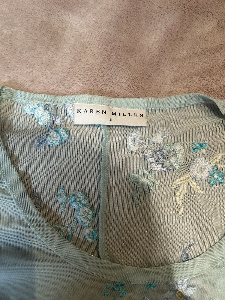 Елегантна ментовозелена рокля от Karen Millen