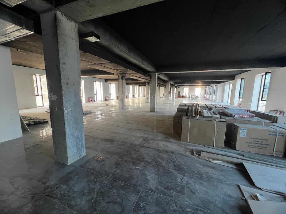 Выгодная аренда: просторный офис 650 м² на Махтумкули (55)