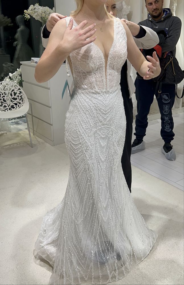 Vand rochie de mireasa S-XS Mireasa Moderna