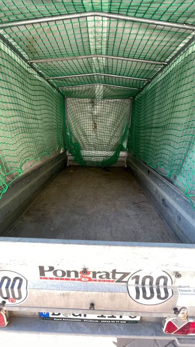 Vand doua remorci 750 kg si una de 1200 kg