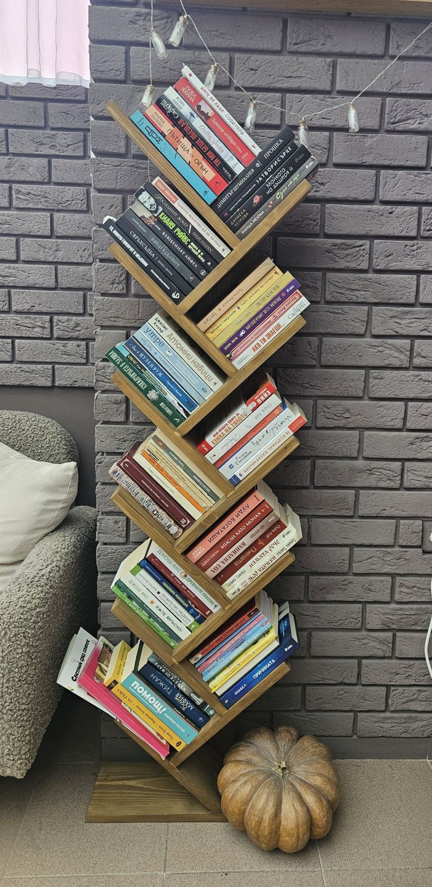 Етажерка за книги - 11 рафта
