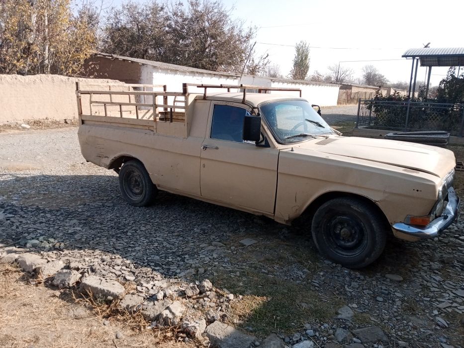 Волга газ 2411  пикап сотилади