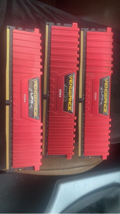 RAM Corsair Vengeance LPX DDR4