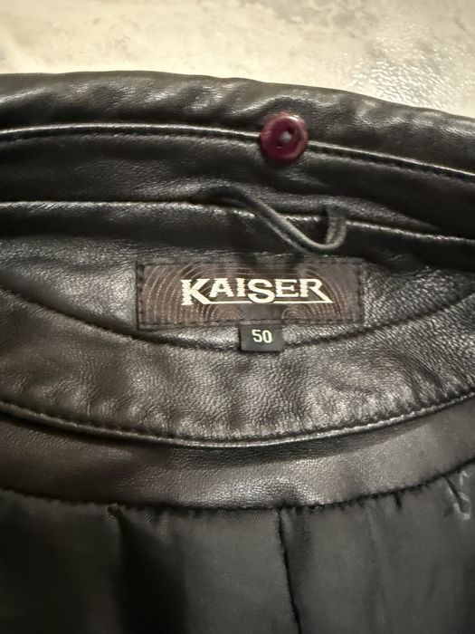 Haina de piele neagra marime 50