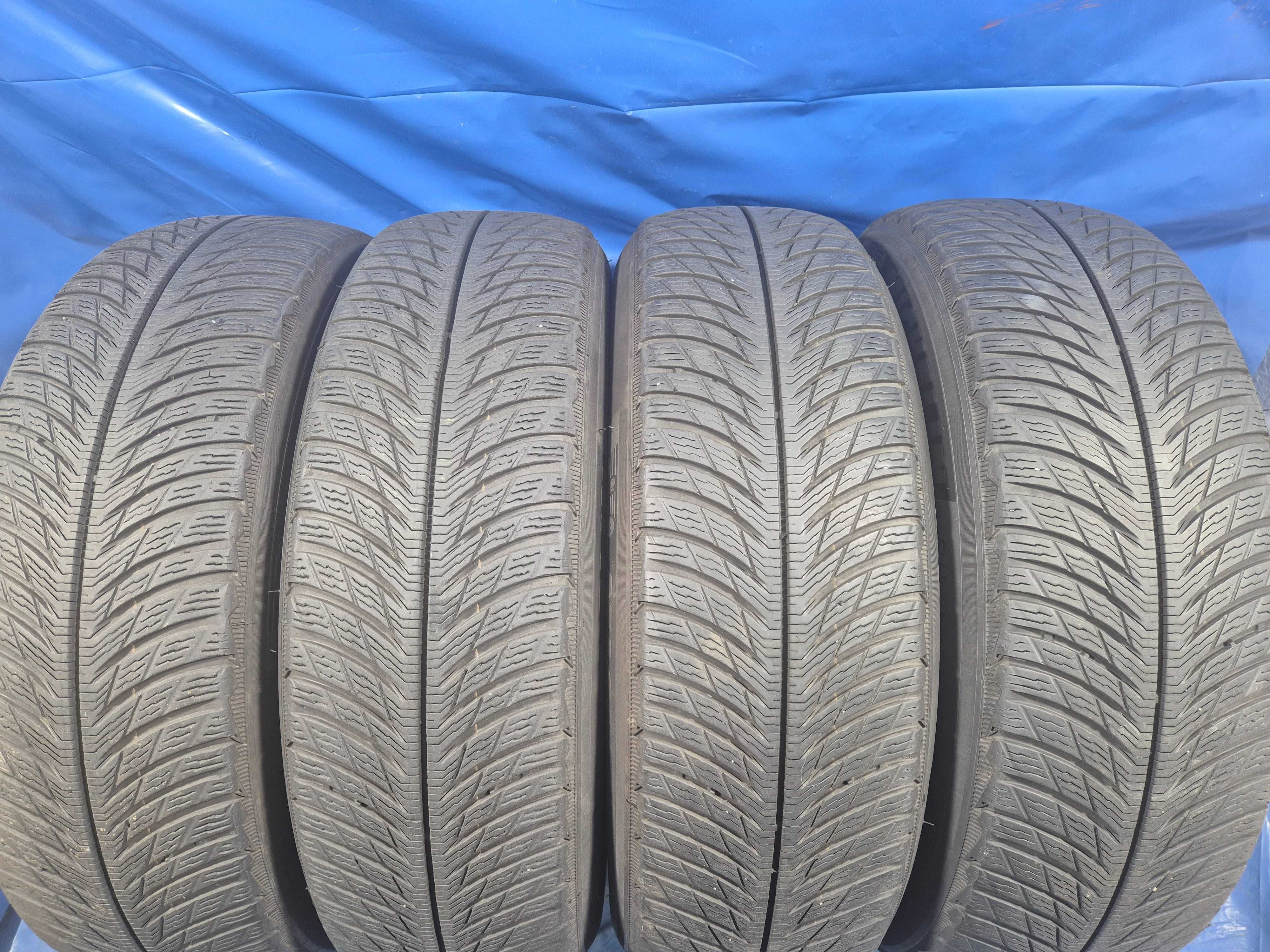 215/65/17 99h Michelin