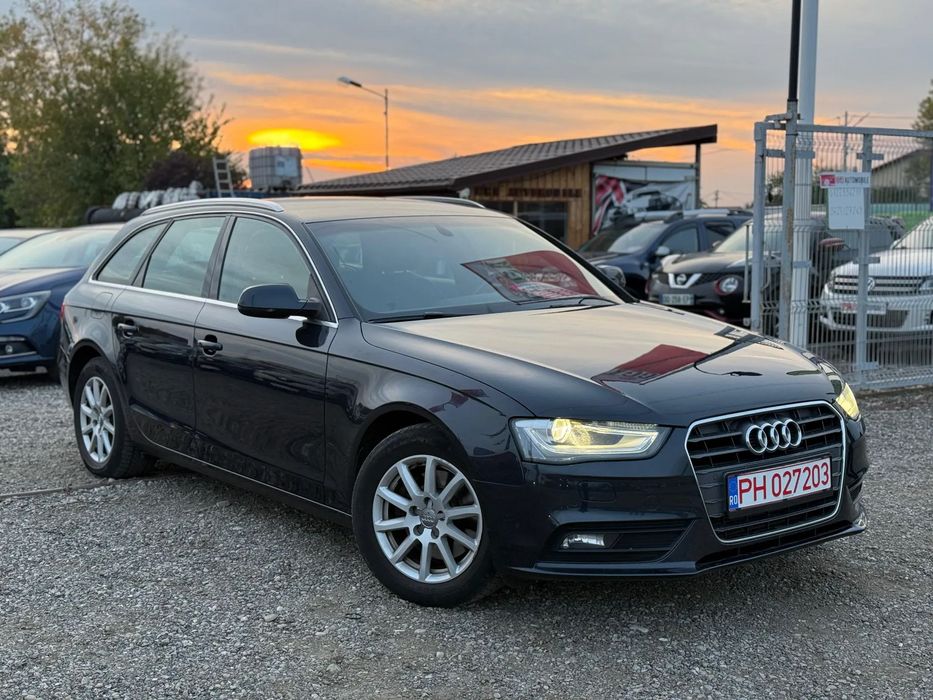 Audi A4 Audi A4 2,0 TDI facelift/2012/Aut/Xenon