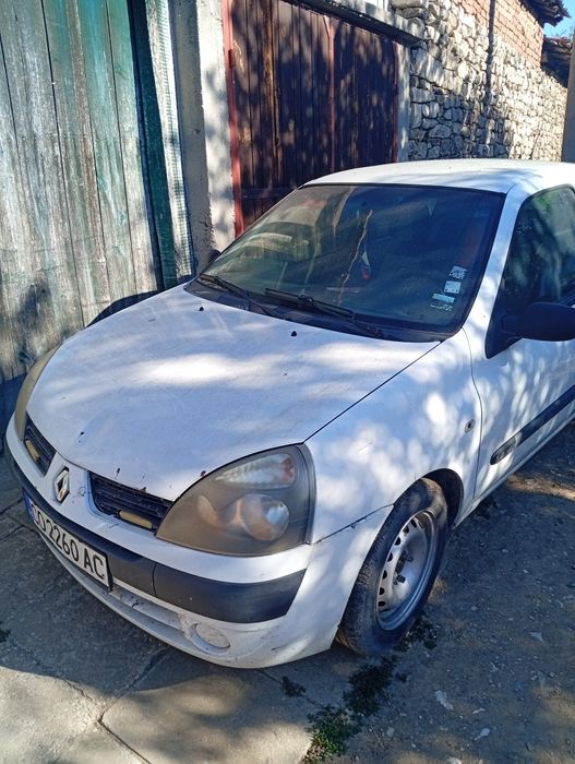 Renault clio II Рено клио 2.  1.5 dci 2002г. На части