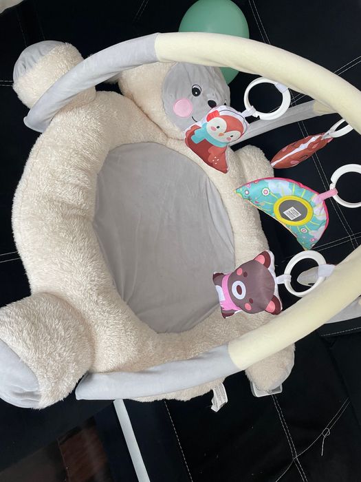 Бебешка активна ги