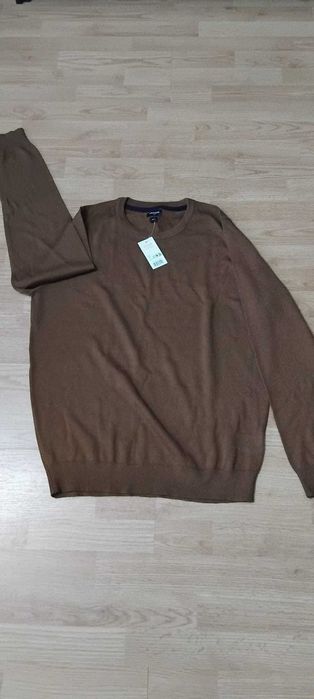 Pulover barbati L/42/44,nou cu eticheta