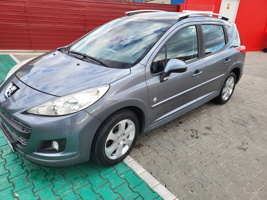 Peugeot 207 SW E5