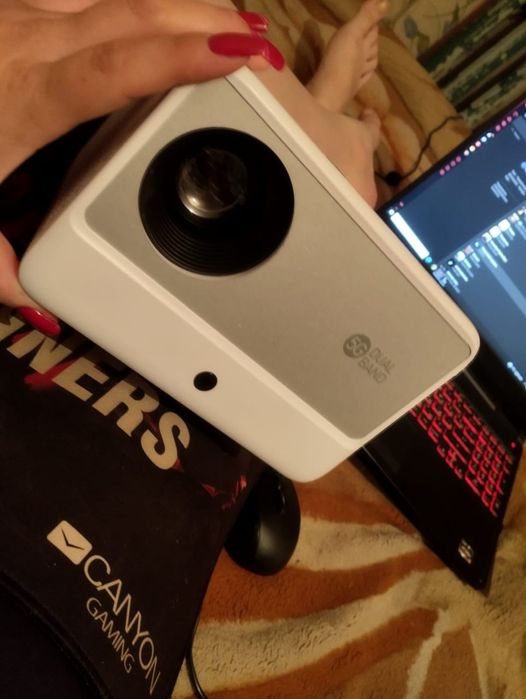 Продам новый проектор в новом состоянии