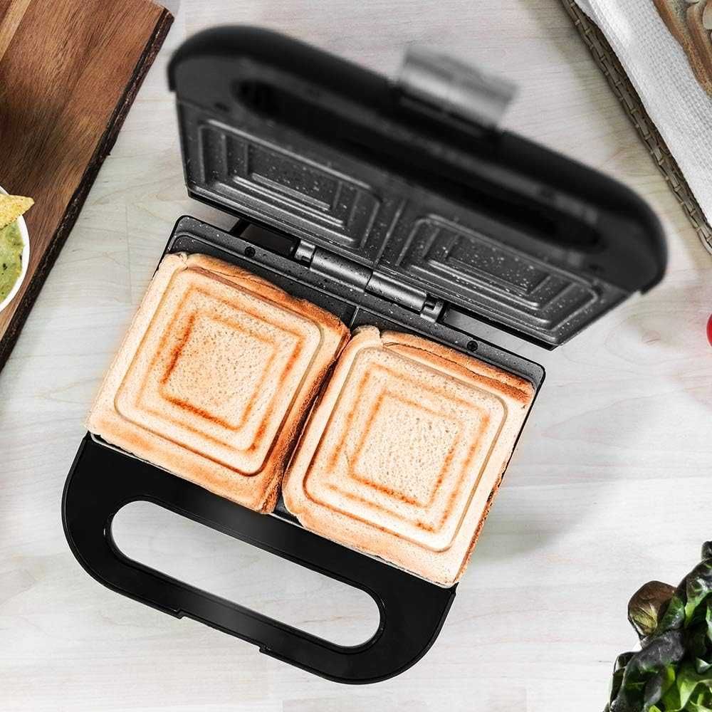 Сандвич грил Cecotec Rock'n Toast, покритие RockStone, 750W, ПРОМОЦИЯ!