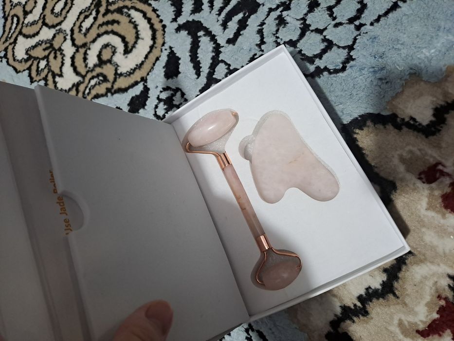 Massajka atir va sprey sotiladi.