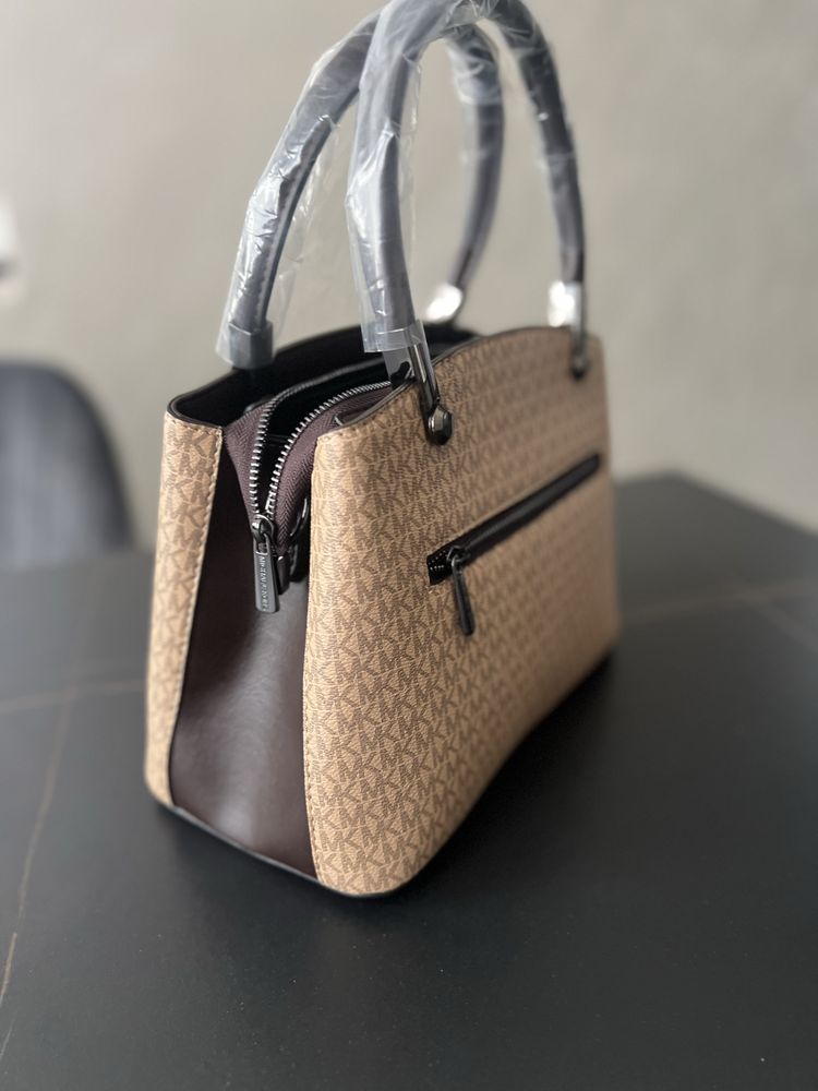 Michael Kors,Guess,Chanel дамски чанти
