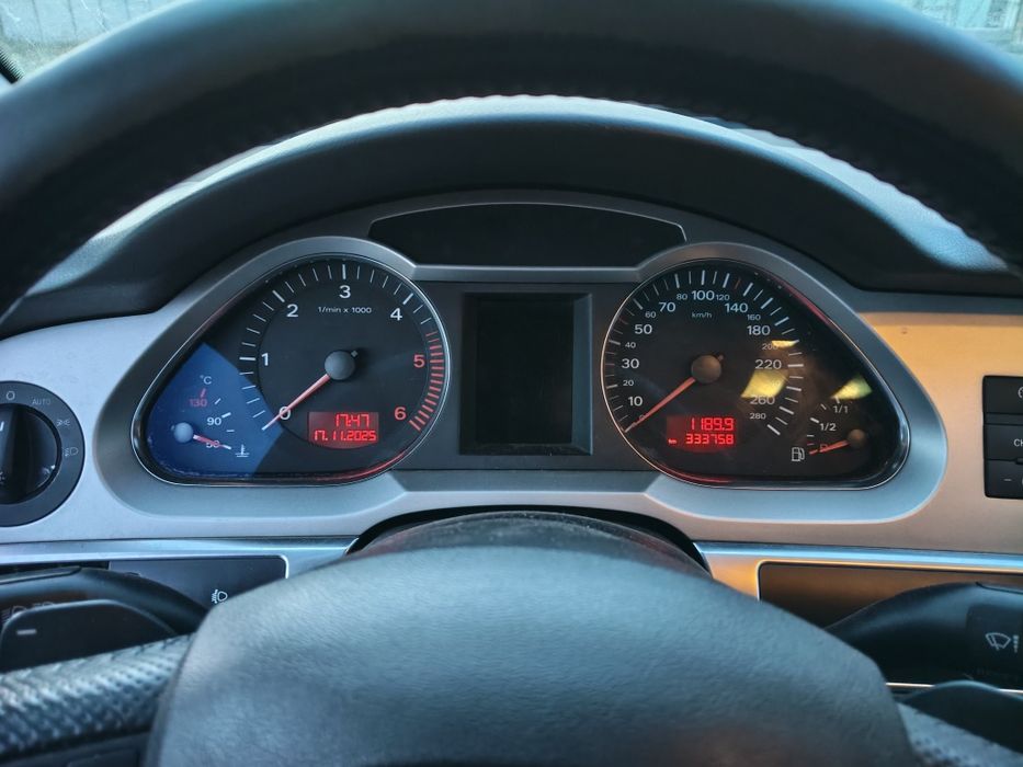 Vând Audi A6 C6 an fabricație 2008