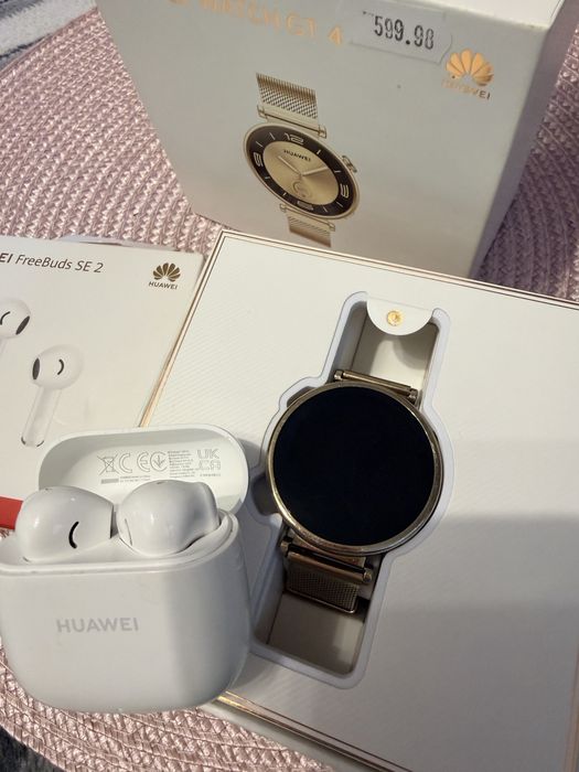 Смарт часовник HUAWEI WATCH GT 4 и слушалки SE 2