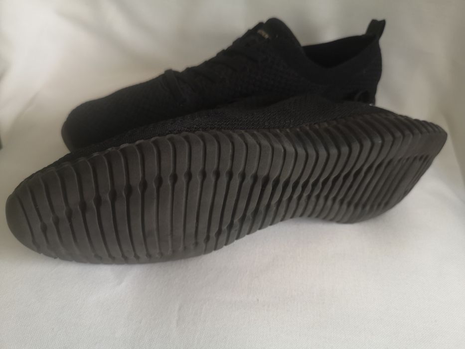 SKECHERS, текстилни маратонки, номер 42