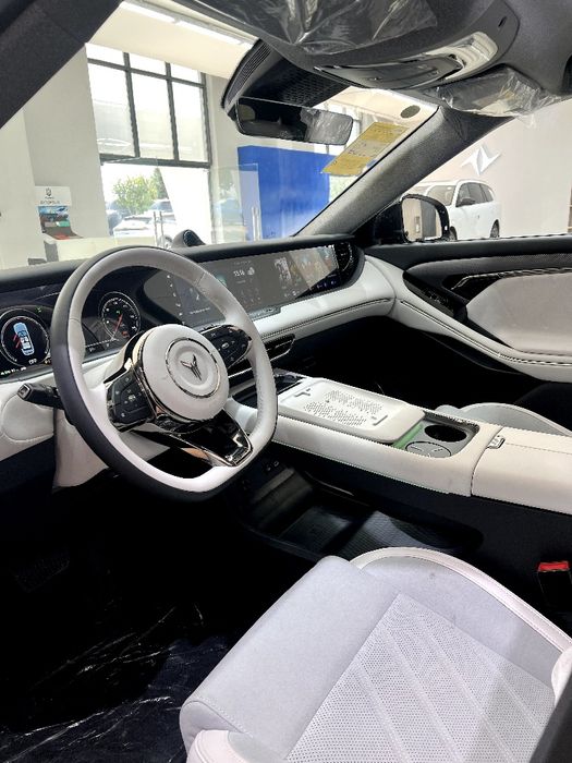 Voyah Free 318 km NALICHI BOR 3yil garantiya ham bor bonuslari bilan