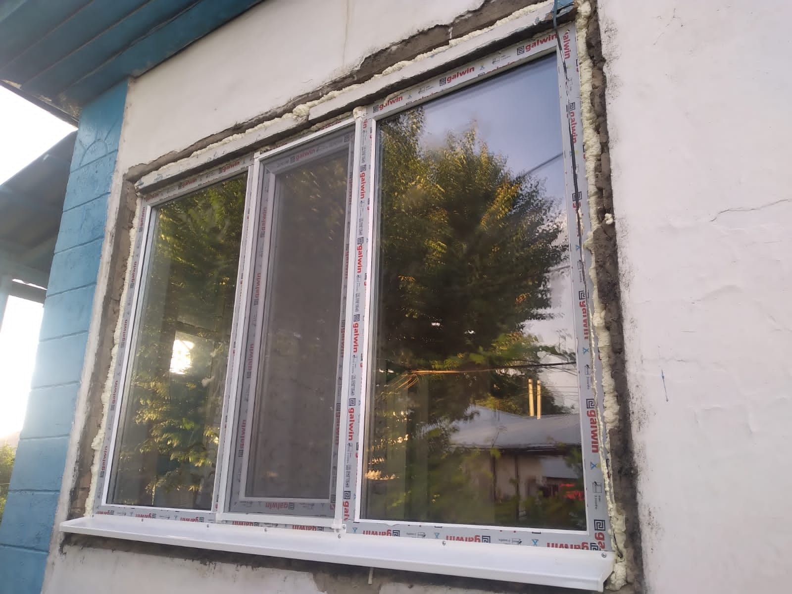 Металлопластиковые окна двери бауконы витражи москитные сетки