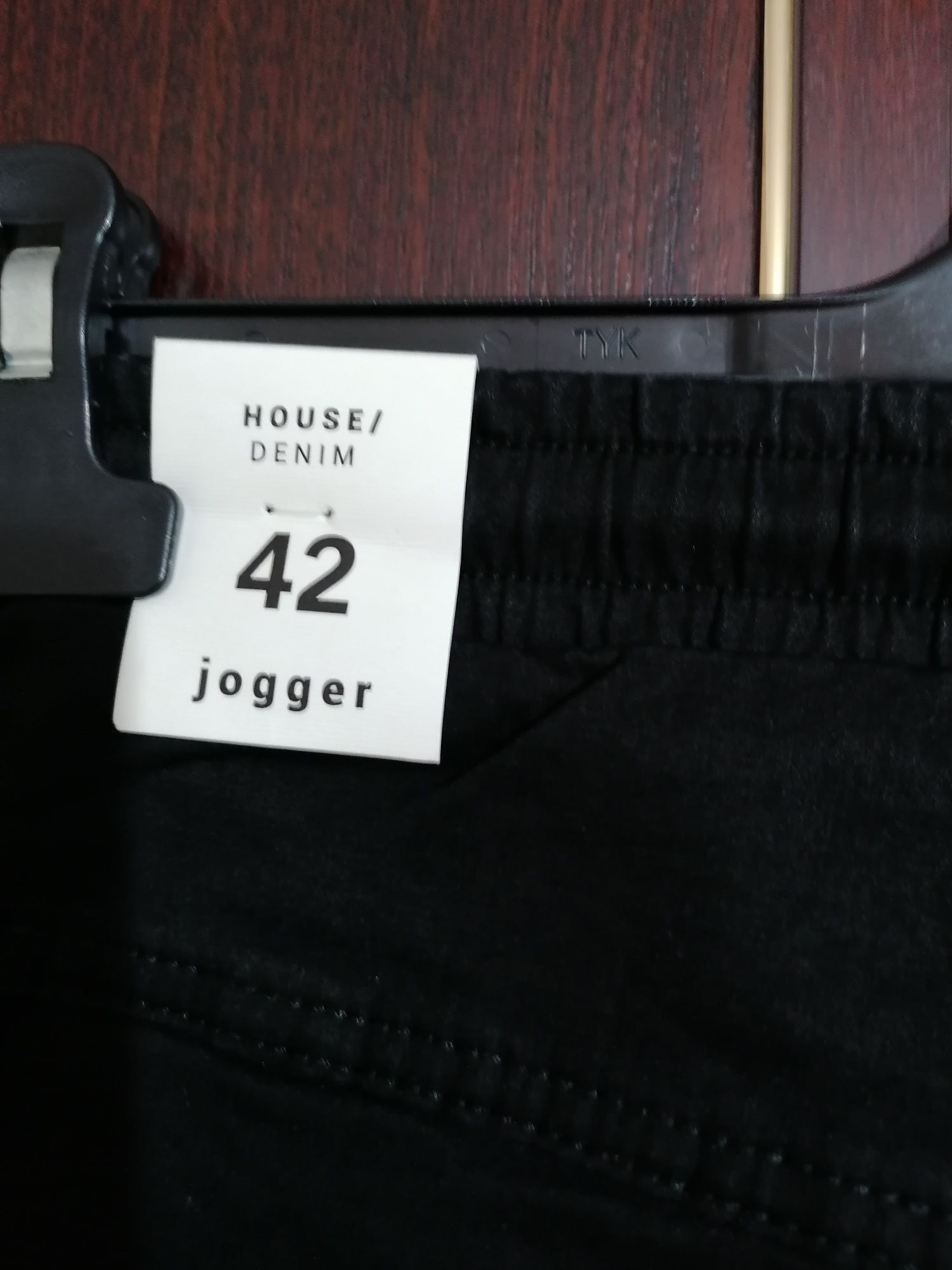 Blugi jogger negri