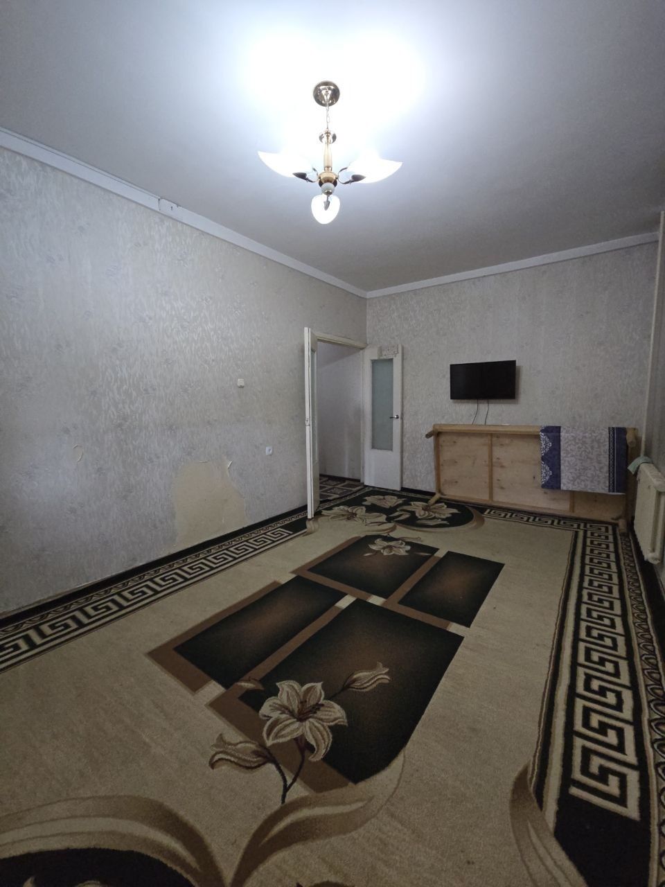 Продается Сергили 7.  2/4/5. Кв.м 58 Балкон 2*6 Цена 52.000 у.е