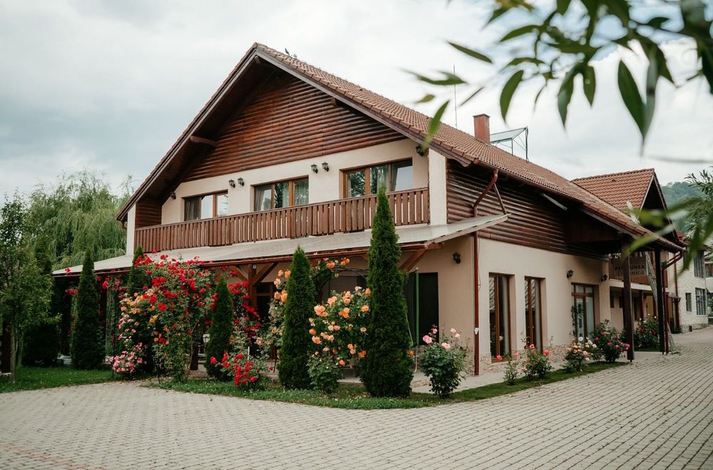 Inchiriez Pensiune pt Revelion