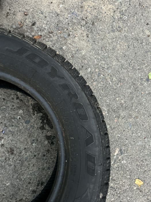 Продам парную зимнюю рещину 185/65/14