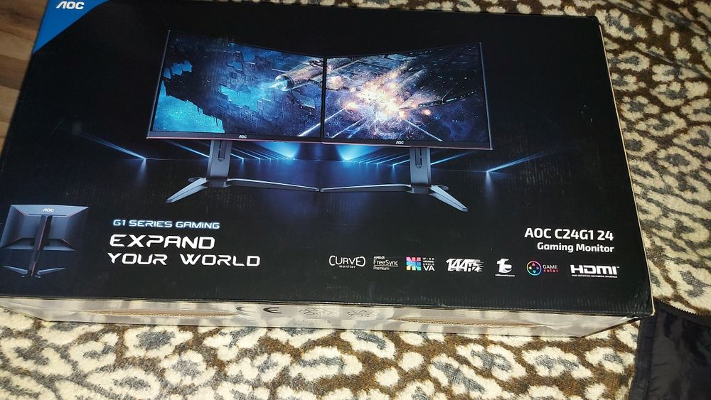 Vând Monitor Curbat Gaming LED MVA AOC 23.6", Full HD, 144Hz, 1 ms