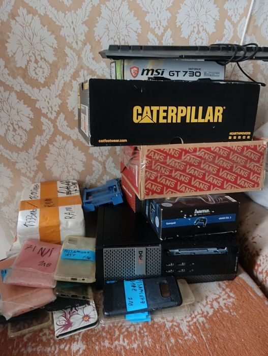 Продавам абсолютно всичко което вече съм го пуснал но на по малка цена