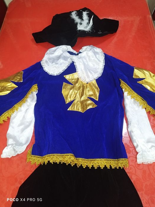 Костюмы новогодние