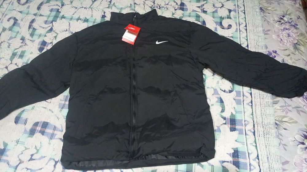 Куртка новая ,хорошая