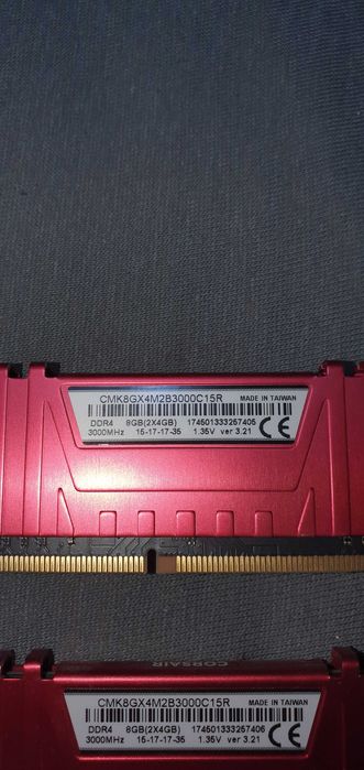 Kit Dual Channel Corsair Vengeance LPX 8 GB