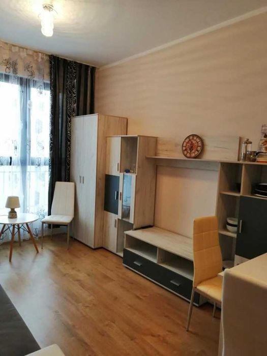 Дава се под наем Двустаен апартамент в Бургас, Зорница - 74 кв.м за 178.5 € - Снимка #2