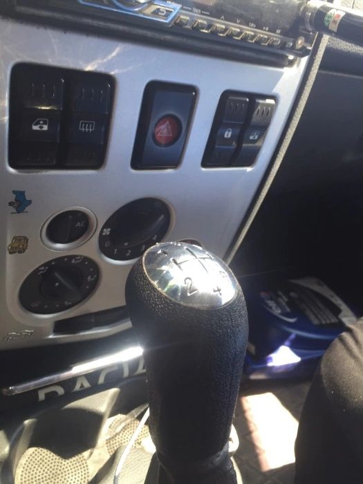 Nuca schimbator de viteze renault megane dacia logan renault clio