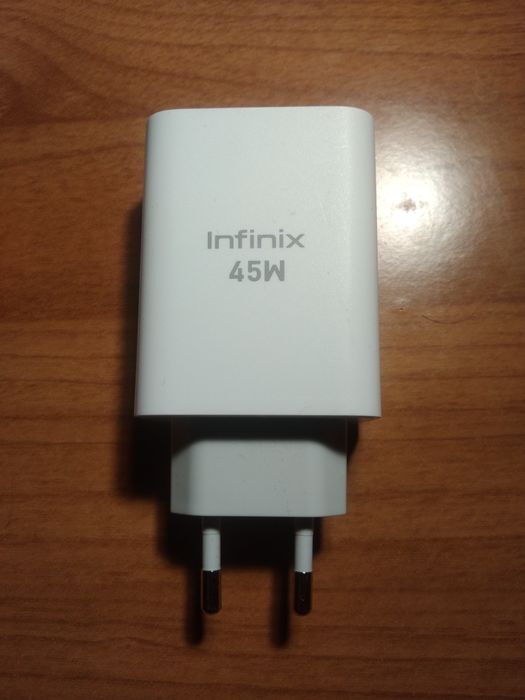Продам зарядка Infinix оригинал 45 W