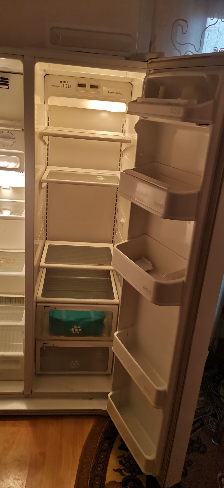 Frigider + congelator 2 uși LG tip american dublu
